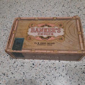 Vtg. Banker's Choice 6¢ Cigar Box H & M Cigar Factory Jacksonville FL